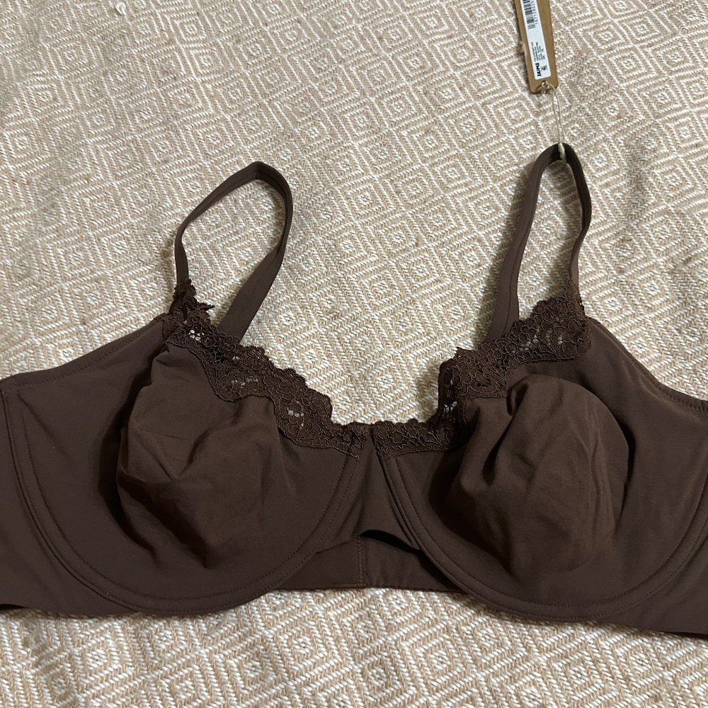 Skims Fits Everybody Lace Underwire Bra